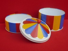 Gebäckdose als Zirkuszelt