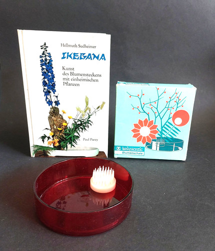 Ikebana set 70er steckigel - ikebana-set,