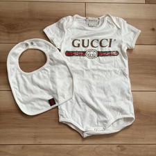 GUCCI Baby Strampler und