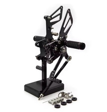 Einstellbare Fußrastenanlage