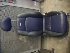 432547 Sitz rechts vorne