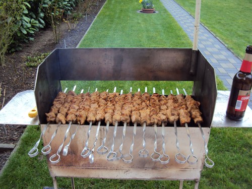 Kohlengrill aus fa - aus, 3