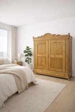 Antiker Schrank Kleiderschrank