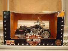 2 Modellmotorräder von MaiSto in der original Schachtel