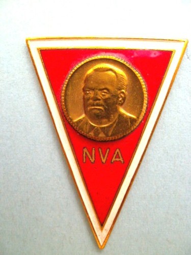 Ddr nva absolventenabzeichen - nva,