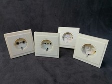 1x DDR Steckdose Unterputz mit