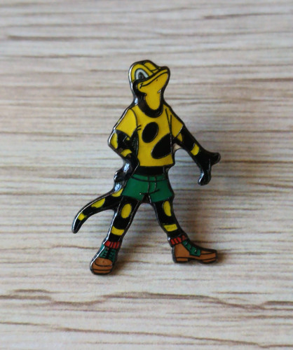 Schöner pin ansteckpin lurchi - schöner,