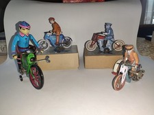 Motorräder, Blechspielzeug, Konvolut, MS 374, 433, 458 und 459, teilw. OVP,China