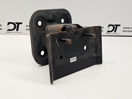 Rear left bumper bracket bmw - left,