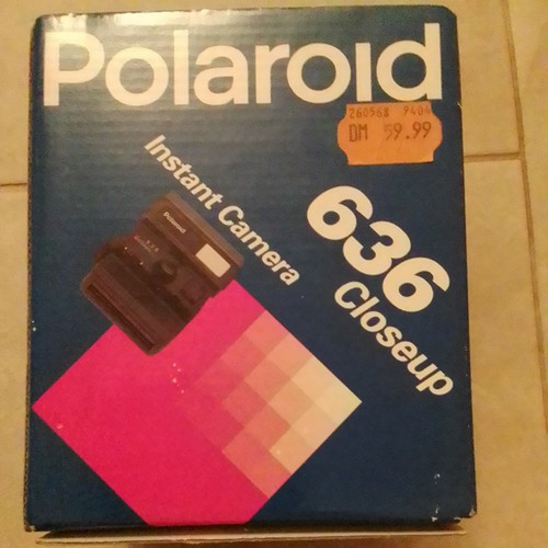 Neu polaroid 636 - 636, close
