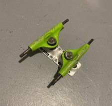 Skateboard Achsen Trucks von Solid Vintage Oldschool 