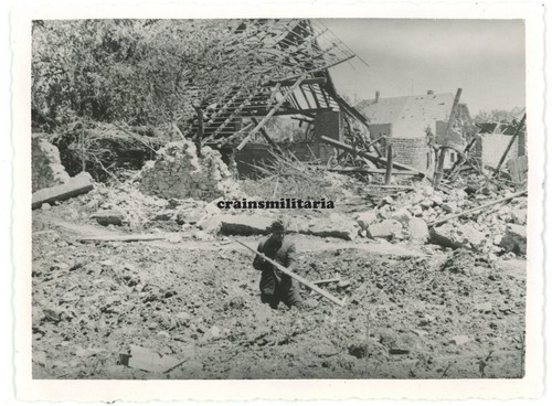 Orig foto zerstörtes dorf - foto,