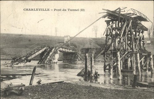 Charleville mezieres pont - charleville-mezieres,