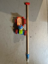 Selecta Holz Auto mit Schiebestange - NEU -