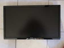 Fernseher mit Halterung für