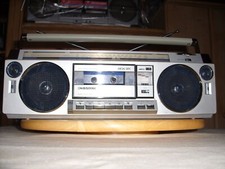 Radiorecorder/Ghettoblaster Sanyo M-7950LU - rarität - defekt -