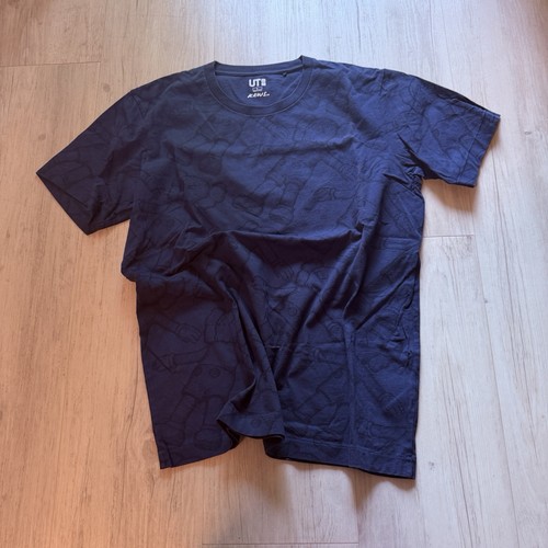 Uniqlo kaws shirt l - x, t-shirt