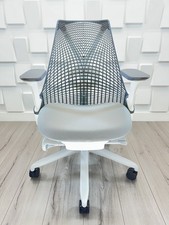 Voll beladen HERMAN MILLER