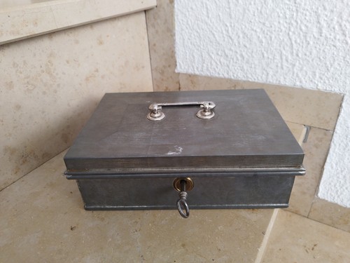 Antike geldkassette metall - geldkassette,