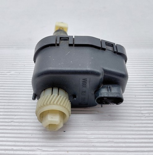 Scheinwerferstellmotor