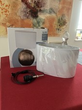 Lampenschirm mit Fassung