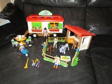 Playmobil COUNTRY WOHNWAGEN MIT PFERDEGEHEGE 70510