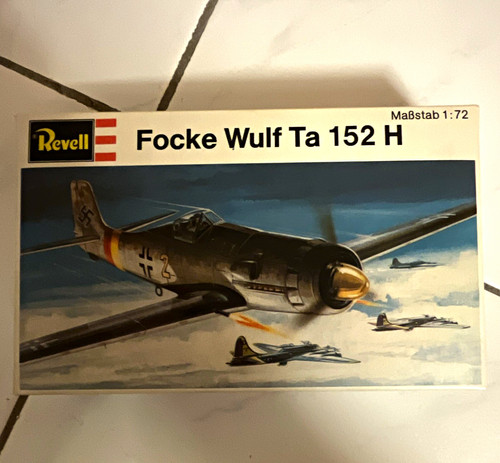 Revell focke wulf - ta, 152