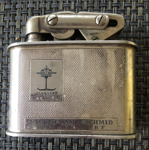 Altes benzin feuerzeug - altes,