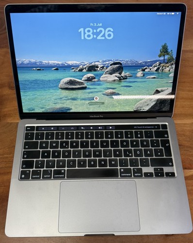 Macbook pro 8gb - 256gb, top