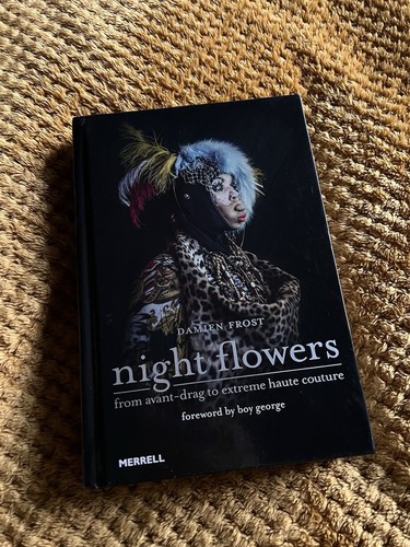 Night flowers style on - on, the