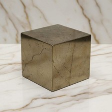 Pyrit Würfel –