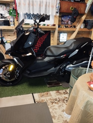 Bmw c400x 03 2020 1047km - bmw, 03.2020