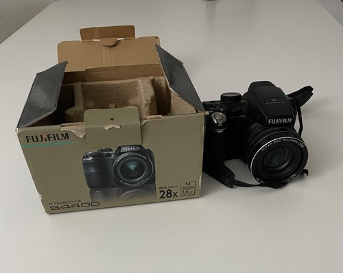 Fujifilm finepix s4400 - fujifilm,