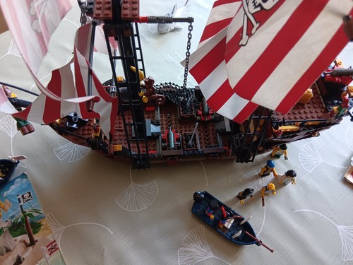 Lego pirates - lego,
