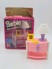Mattel Barbie Nachttisch und