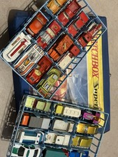 Matchbox Koffer mit 24 schönen Modellautos