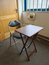Klappbarer Prüfungstisch +