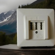 1. Erste TAE Telefondose Telekom mit LSA und PPA in Ausführung UP Unterputz 