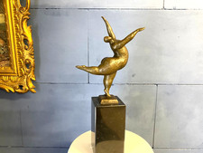 Bronze sculpture female nude