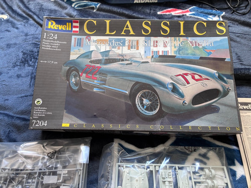 Revell classics mercedes 300 - revell,