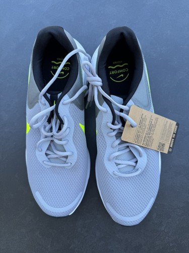 Fb2207 002 nike - revolution, 7