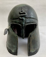 Korinthischer Hoplitenhelm