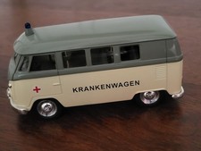 Krankenwagen Modell Welly VW