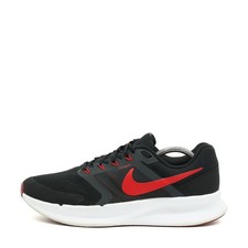 Nike Herren Swift 3