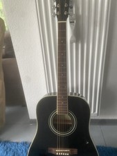 Hochwertige Red Hell  gitarre in  Schwarz inklusive Koffer