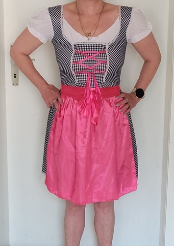 Sexy bayern dirndl - bayern,