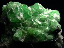 Tsavorit Granat Kristall Stufe