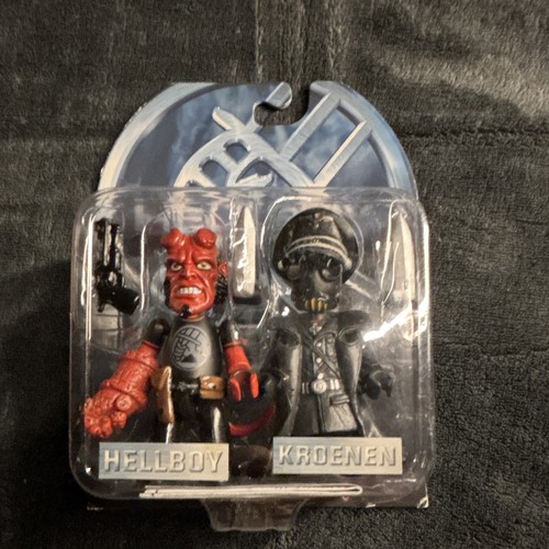 Mezco mez itz hellboy - mezco,
