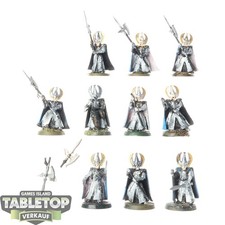 High Elf Realms - 10 x Phoenix Guard - teilweise bemalt