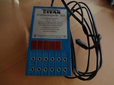 Titan Kleinladegerät 333 für Akkumulatoren von 0 -12 Volt gleichzeitiges Laden